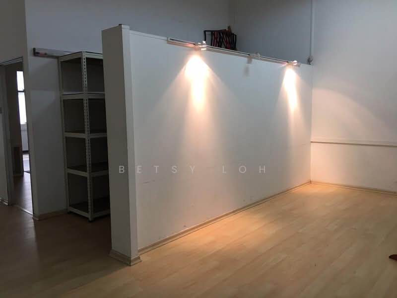 Midview Building, 50 Bukit Batok Street 23, 1,206 sqft, Light Industrial (B1) For Sale, by Betsy Loh, 21664448 - CommercialGuru.com.sg