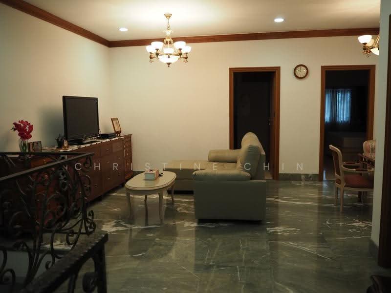Semi-Detached At Goodman Road, Goodman Road, East Coast / Marine Parade, 5 Bedrooms, 3,000 sqft, Semi-Detached House For Sale, by Christine Chin, 21665512 - PropertyGuru.com.sg