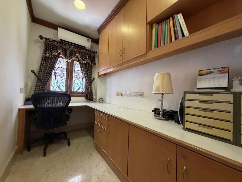 Semi-Detached At Goodman Road, Goodman Road, East Coast / Marine Parade, 6 Bedrooms, 3,000 sqft, Semi-Detached House For Sale, by Christine Chin, 21665512 - Study - PropertyGuru.com.sg
