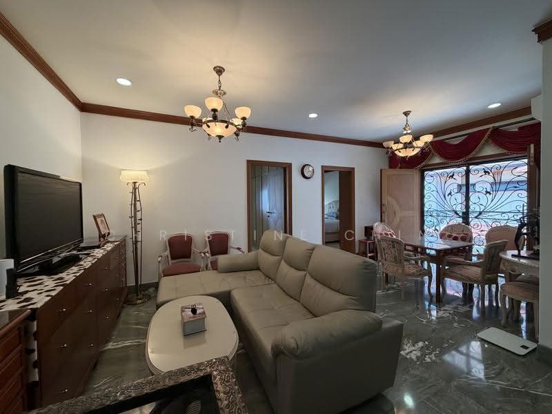 Semi-Detached At Goodman Road, Goodman Road, East Coast / Marine Parade, 6 Bedrooms, 3,000 sqft, Semi-Detached House For Sale, by Christine Chin, 21665512 - Living Room - PropertyGuru.com.sg