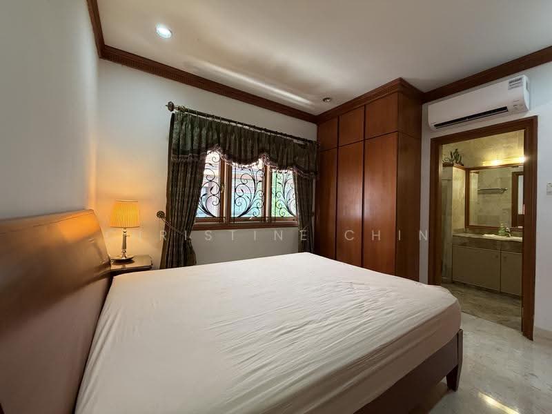 Semi-Detached At Goodman Road, Goodman Road, East Coast / Marine Parade, 6 Bedrooms, 3,000 sqft, Semi-Detached House For Sale, by Christine Chin, 21665512 - Bedroom - PropertyGuru.com.sg