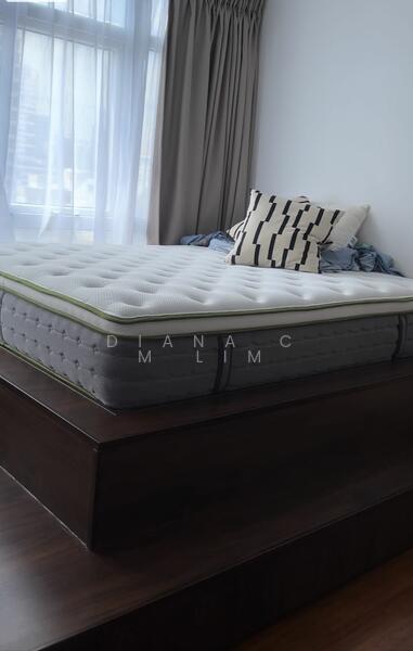 Master bed