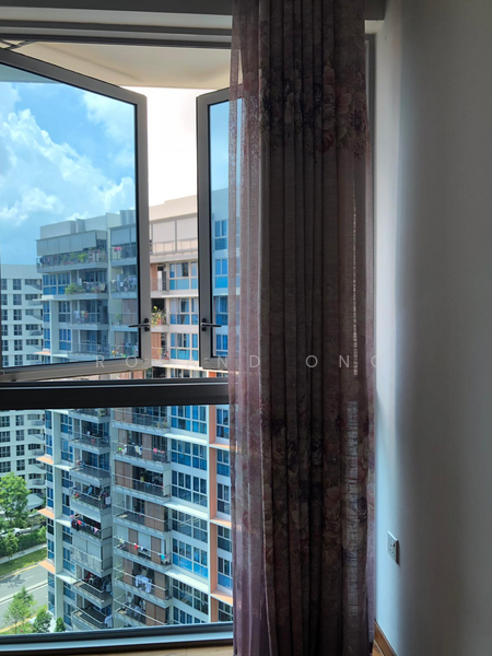 Q Bay Residences, 1 Tampines Street 86, 1 Bedroom, 250 sqft, Condominium For Rent, by Roland Ong, 21669133 - PropertyGuru.com.sg
