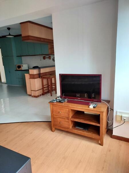 For Rent - 722 Tampines Street 72