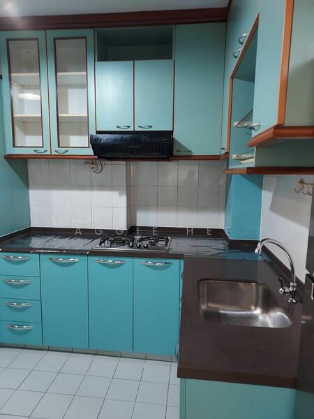 For Rent - 722 Tampines Street 72