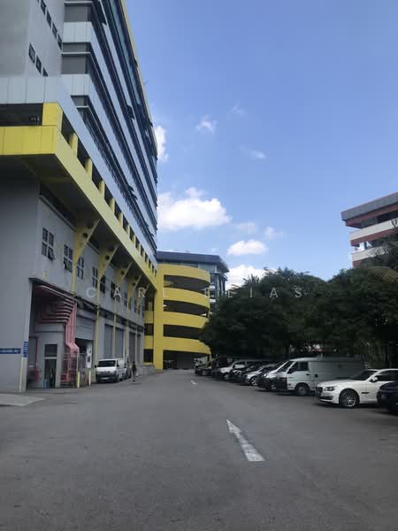 Henderson Building, 221 Henderson Road, 2,175 sqft, Light Industrial (B1) For Rent, by Carl Elias, 21671159 - CommercialGuru.com.sg