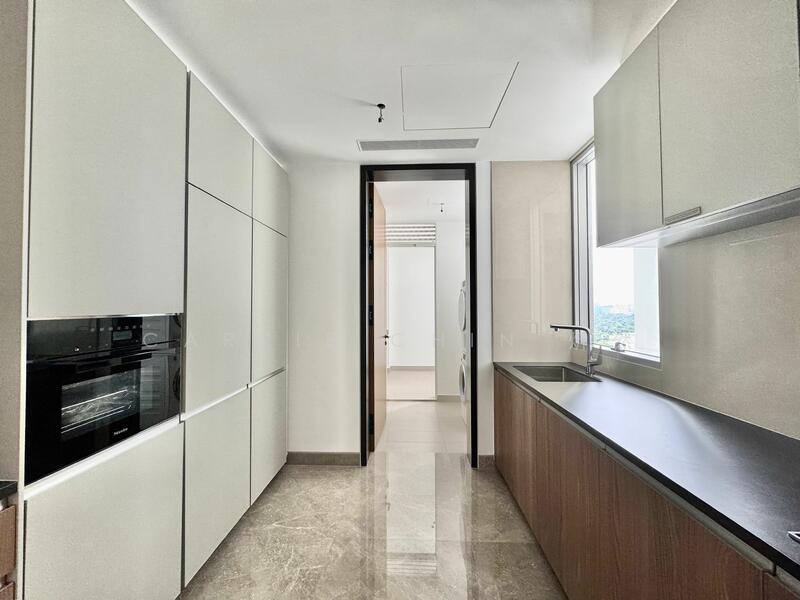 For Sale - Boulevard 88