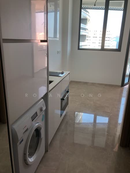 City Gate, 371 Beach Road, Studio, 250 sqft, Apartment For Rent, by Roland Ong, 21676122 - PropertyGuru.com.sg