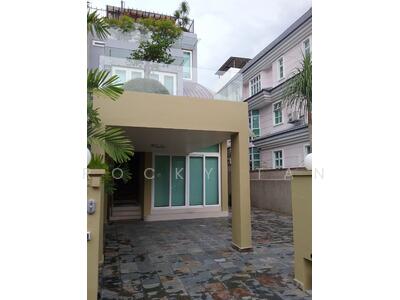 For Rent - 12 Chapel Road