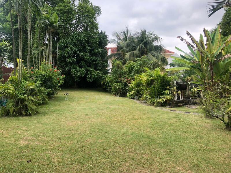 Old Holland road, OLD HOLLAND ROAD, 6 Bedrooms, 12000 sqft, Landed Properties for sale, by