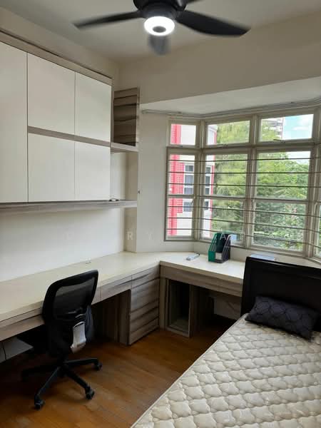 Laguna Green, 20 Jalan Hajijah, 3 Bedrooms, 1,313 sqft, Condominium For Rent, by Darryl Yap, 21681687 - PropertyGuru.com.sg