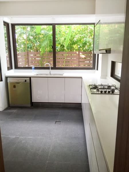 Cluny Park, Cluny Park, 6 Bedrooms, 12,000 sqft, Good Class Bungalow For Rent, by Michele Cabasug, 21682869 - PropertyGuru.com.sg