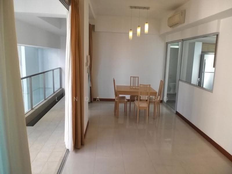Twin Regency, 28 Kim Tian Road, Alexandra / Commonwealth, 3 Bedrooms, 1,442 sqft, Condominium For Rent, by Linda Lee SG, 21684146 - PropertyGuru.com.sg