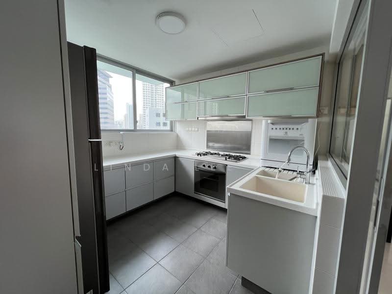 Twin Regency, 28 Kim Tian Road, Alexandra / Commonwealth, 3 Bedrooms, 1,442 sqft, Condominium For Rent, by Linda Lee SG, 21684146 - PropertyGuru.com.sg