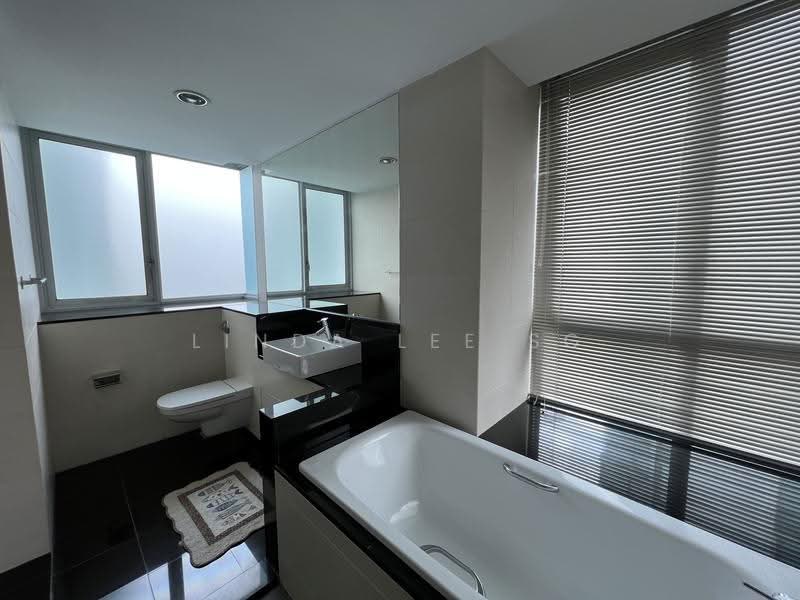Twin Regency, 28 Kim Tian Road, Alexandra / Commonwealth, 3 Bedrooms, 1,442 sqft, Condominium For Rent, by Linda Lee SG, 21684146 - PropertyGuru.com.sg