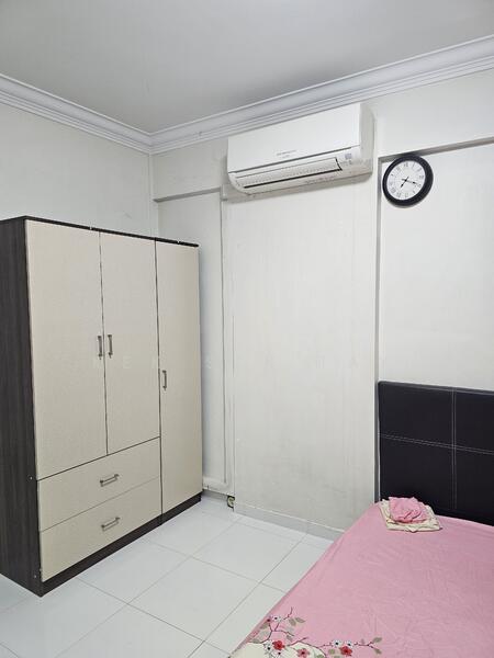 For Rent - 24 Hougang Avenue 3