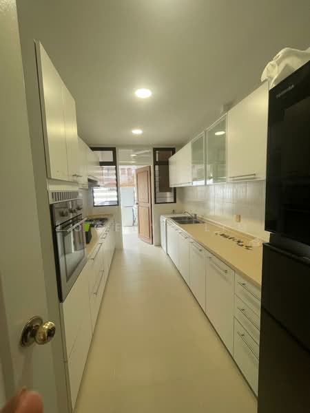 Tanglin Park, 5 Ridley Park, 3 Bedrooms, 1,722 sqft, Condominium For Rent, by Jocelyn Lim, 21693985 - PropertyGuru.com.sg
