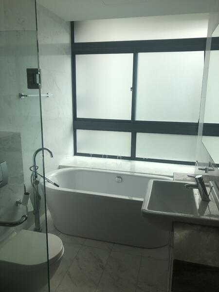 For Rent - Rhapsody on Mount Elizabeth