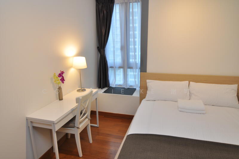 The 2nd Bedroom