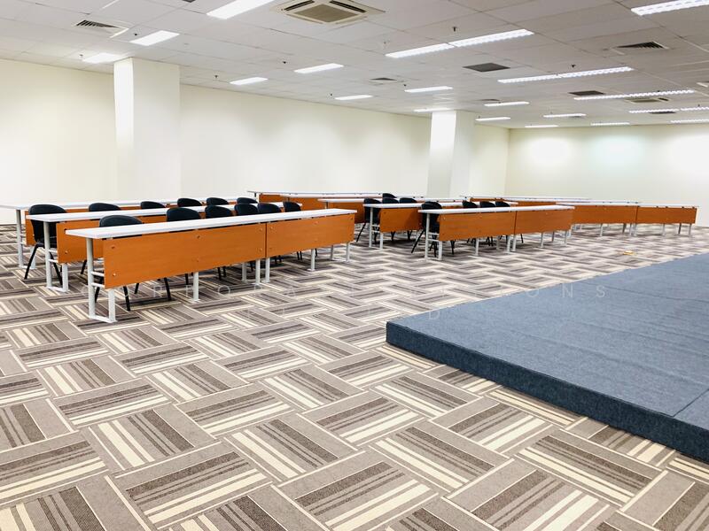 ENTIRE FLOOR: FULLY AIRCON BP OFFICE. Self contained with Foodcourt, Gym, Auditorium, Training Ctr, Size:approx. 5000~39k sf Contact: 65-96881177, 8,000 sqft, Business / Science Park For Rent, by KOH HOONG TSE (ADRIAN), 21697102 - Other Options: Suit Training, Laboratory - CommercialGuru.com.sg