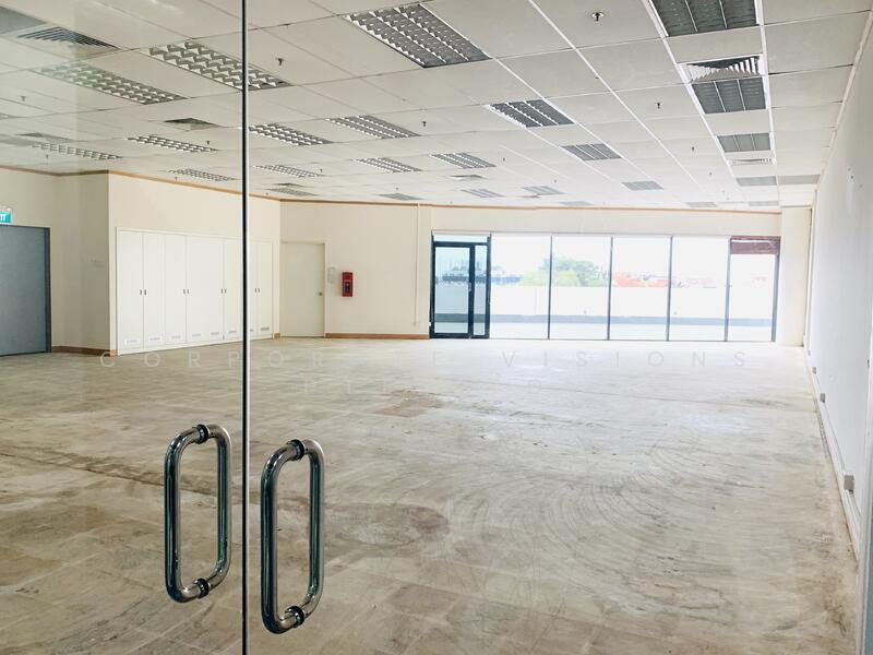 ENTIRE FLOOR: FULLY AIRCON BP OFFICE. Self contained with Foodcourt, Gym, Auditorium, Training Ctr, Size:approx. 5000~39k sf Contact: 65-96881177, 8,000 sqft, Business / Science Park For Rent, by KOH HOONG TSE (ADRIAN), 21697102 - CommercialGuru.com.sg
