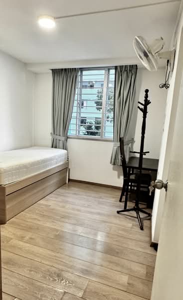 For Rent - 405 Tampines Street 41