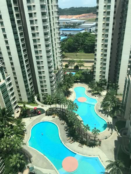 Windermere, 26 Choa Chu Kang Street 64, 3 Bedrooms, 1,282 sqft, Condominium For Rent, by Rachel Tan, 21708311 - beautiful pool view from unit - PropertyGuru.com.sg