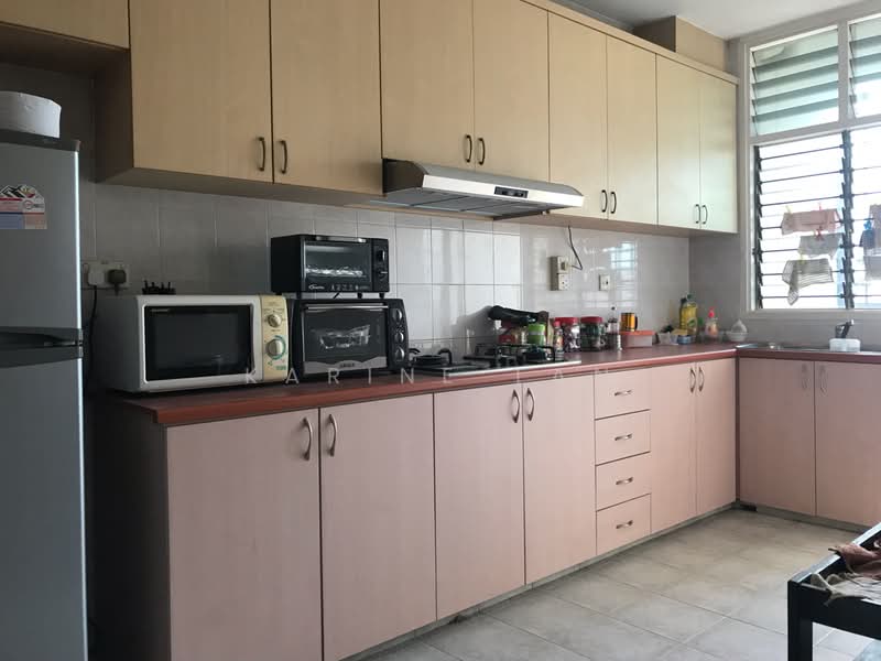 Sherwood Towers, 3 Jalan Anak Bukit, 3 Bedrooms, 1,539 sqft, Apartment For Rent, by Karine Tan, 21709344 - PropertyGuru.com.sg