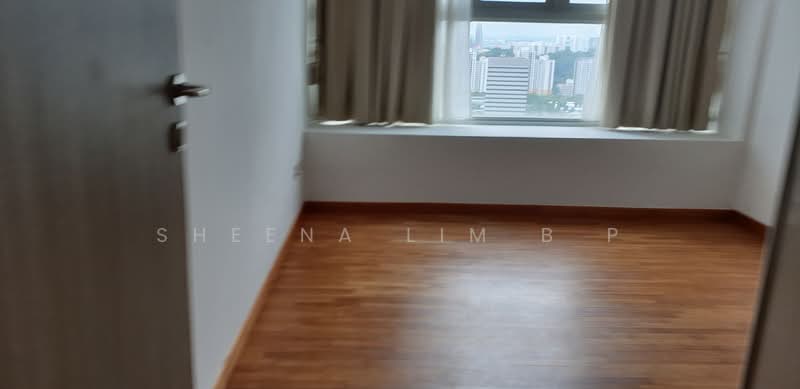 The Metropolitan Condominium, 8 Alexandra View, 2 Bedrooms, 1,044 sqft, Condominium For Rent, by Sheena Lim B P, 21712142 - PropertyGuru.com.sg