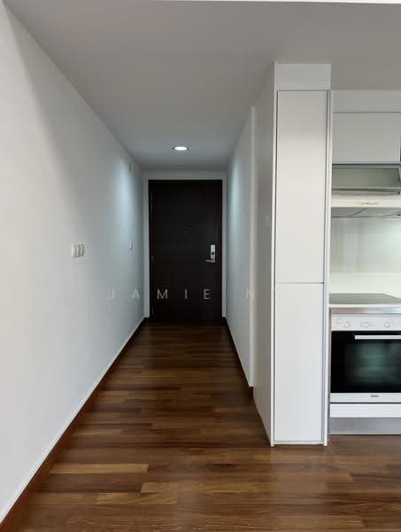 The Sail @ Marina Bay, 2 Marina Boulevard, Boat Quay / Raffles Place / Marina, 1 Bedroom, 614 sqft, Apartment For Rent, by Jamie Ng, 21720189 - Corridor - PropertyGuru.com.sg