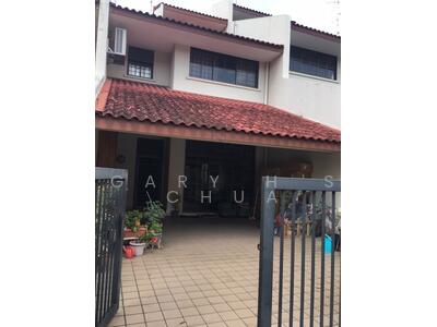 For Rent - Large common room