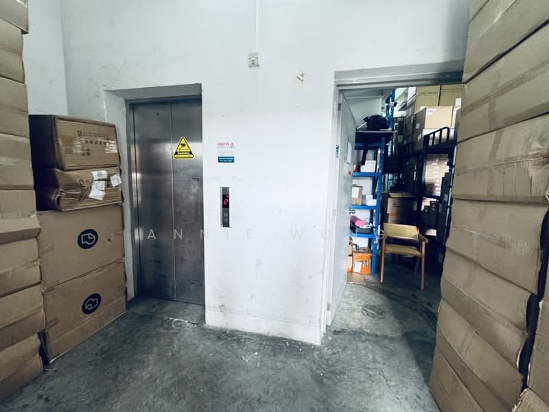Paya Ubi Industrial Park, 51 Ubi Avenue 1, 7,453 sqft, Light Industrial (B1) For Sale, by Annie Wong, 21720937 - CommercialGuru.com.sg