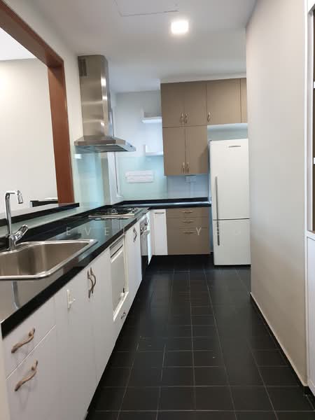 For Rent - Country Park Condo