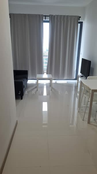 J Gateway, 2 Gateway Drive, 2 Bedrooms, 603 sqft, Condominium For Rent, by Janet Lau, 21722295 - PropertyGuru.com.sg