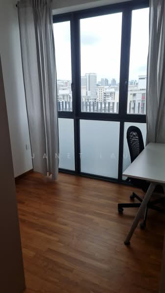 J Gateway, 2 Gateway Drive, 2 Bedrooms, 603 sqft, Condominium For Rent, by Janet Lau, 21722295 - PropertyGuru.com.sg