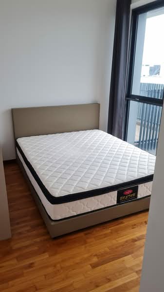 J Gateway, 2 Gateway Drive, 2 Bedrooms, 603 sqft, Condominium For Rent, by Janet Lau, 21722295 - PropertyGuru.com.sg