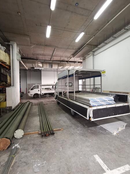 Pioneer Centre, 1 Soon Lee Street, 1,765 sqft, Factory / Workshop (B2) For Rent, by Terry Tan, 21725465 - CommercialGuru.com.sg