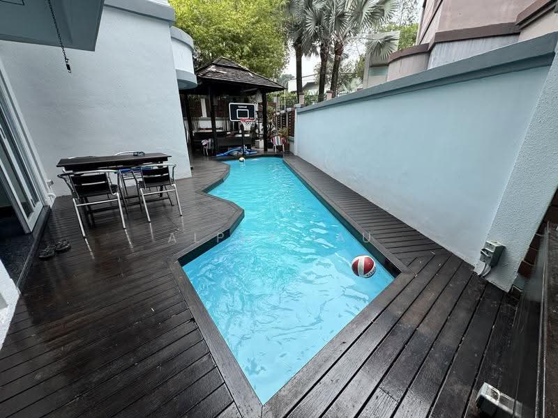 park villas, Park Villas Rise, Hougang / Punggol / Sengkang, 6 Bedrooms, 4,443 sqft, Corner Terrace For Sale, by Alphy Lau, 21727232 - Exterior - PropertyGuru.com.sg