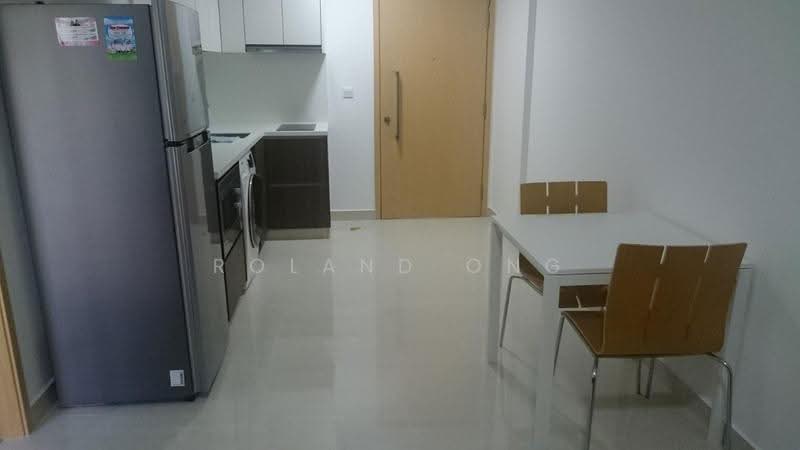 La Fiesta, Sengkang Square, Hougang / Punggol / Sengkang, 1 Bedroom, 452 sqft, Condominium For Rent, by Roland Ong, 21727916 - PropertyGuru.com.sg