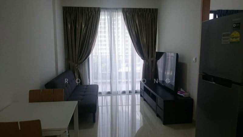 La Fiesta, Sengkang Square, Hougang / Punggol / Sengkang, 1 Bedroom, 452 sqft, Condominium For Rent, by Roland Ong, 21727916 - PropertyGuru.com.sg