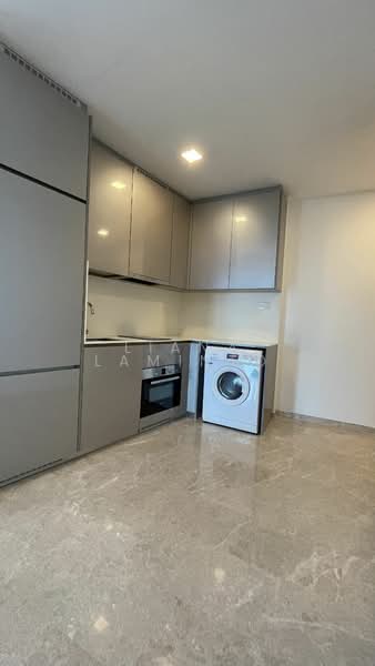 City Gate, 371 Beach Road, 1 Bedroom, 450 sqft, Condominium For Rent, by Liana Laminto, 21728299 - PropertyGuru.com.sg