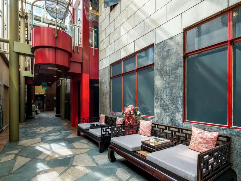 Far East Square, 31 Pekin Street, 1,249 sqft, Food & Beverage For Rent, by Howard Yeo, 21729620 - CommercialGuru.com.sg