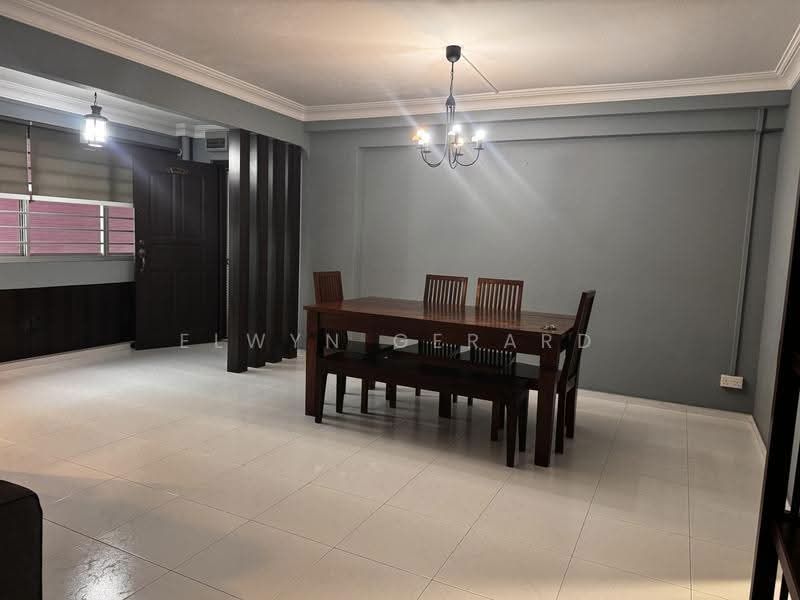 747 Pasir Ris Street 71, 747 Pasir Ris Street 71, Pasir Ris / Tampines, 3 Bedrooms, 1,356 sqft, HDB Flat For Rent, by Elwyn Gerard, 21731153 - Dining Room - PropertyGuru.com.sg