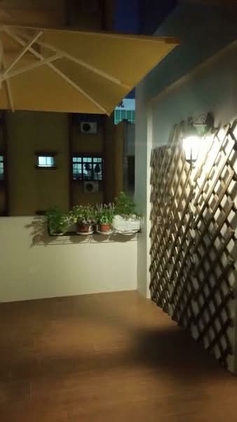 Centra Residence, 8 Lorong 7 Geylang, 1 Bedroom, 582 sqft, Condominium For Sale, by Yvonne Lai, 21731353 - PropertyGuru.com.sg