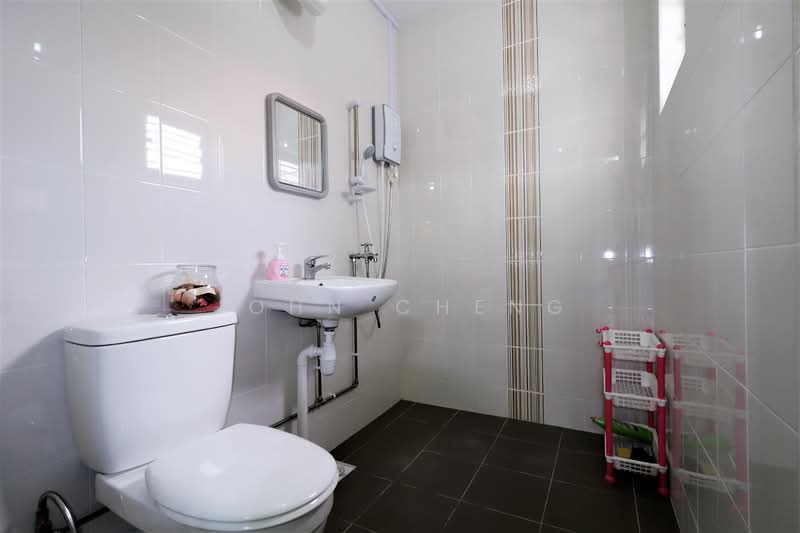 536 Bukit Batok Street 52, 536 Bukit Batok Street 52, 3 Bedrooms, 1,109 sqft, HDB Flat For Rent, by John Cheng, 21732660 - PropertyGuru.com.sg