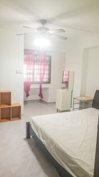 30A Holland Close, 30A Holland Close, 3 Bedrooms, 1,130 sqft, HDB Flat For Rent, by Ronald Lim, 21733760 - PropertyGuru.com.sg
