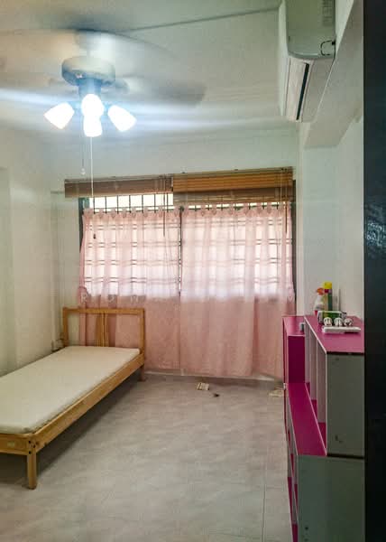 30A Holland Close, 30A Holland Close, 3 Bedrooms, 1,130 sqft, HDB Flat For Rent, by Ronald Lim, 21733760 - PropertyGuru.com.sg