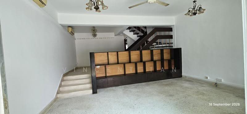 Li Hwan Drive, Hougang / Punggol / Sengkang, 3 Bedrooms, 2,000 sqft, Terraced House For Rent, by Vincent Tan, 21733950 - Interior - PropertyGuru.com.sg