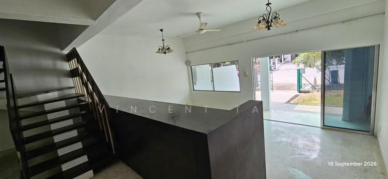 Li Hwan Drive, Hougang / Punggol / Sengkang, 3 Bedrooms, 2,000 sqft, Terraced House For Rent, by Vincent Tan, 21733950 - Interior - PropertyGuru.com.sg