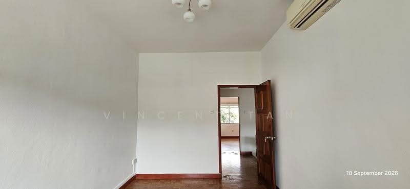 Li Hwan Drive, Hougang / Punggol / Sengkang, 3 Bedrooms, 2,000 sqft, Terraced House For Rent, by Vincent Tan, 21733950 - Interior - PropertyGuru.com.sg